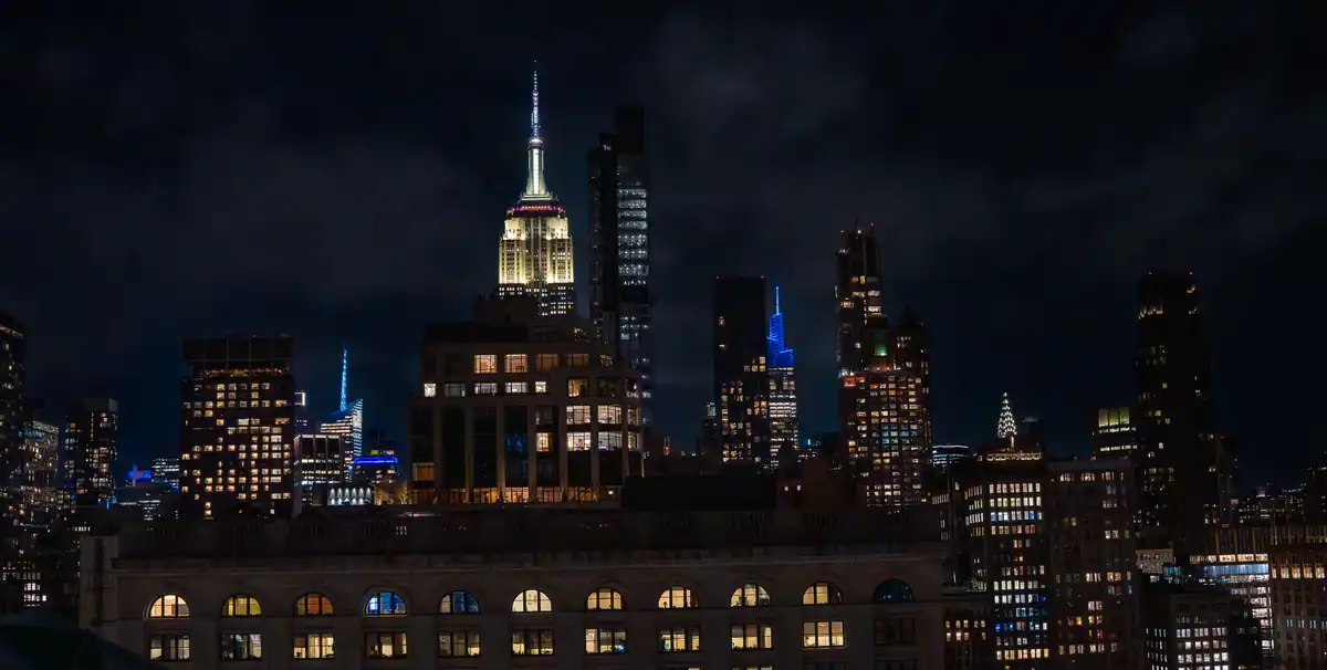 Manhattan skyline at night